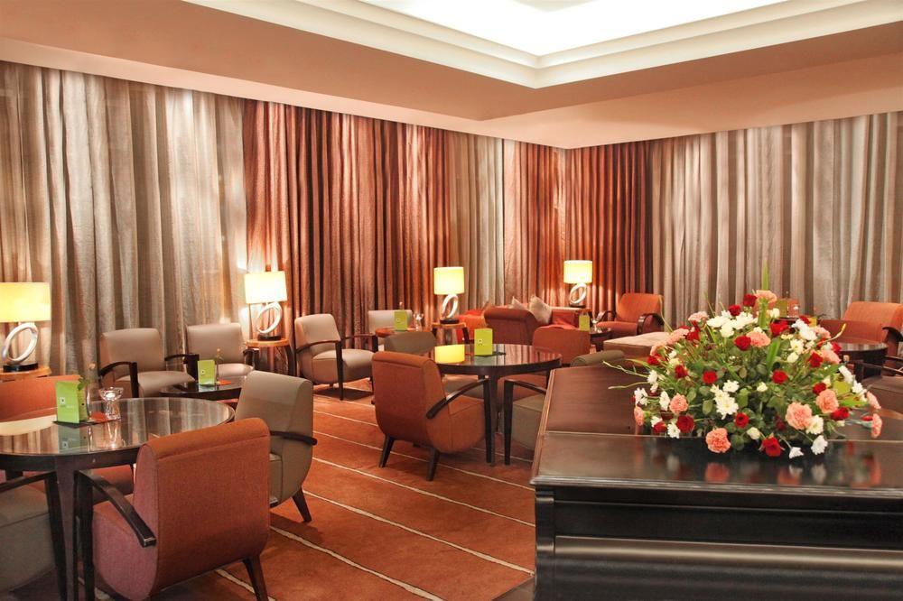 Sheraton Kampala Hotel Dış mekan fotoğraf