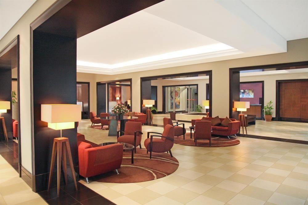 Sheraton Kampala Hotel Dış mekan fotoğraf