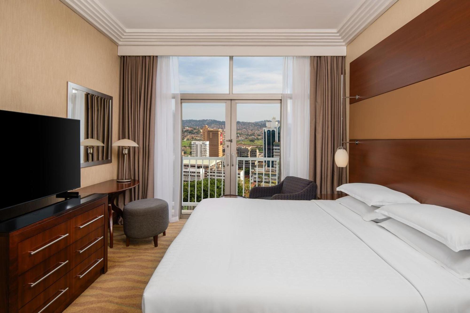 Sheraton Kampala Hotel Dış mekan fotoğraf